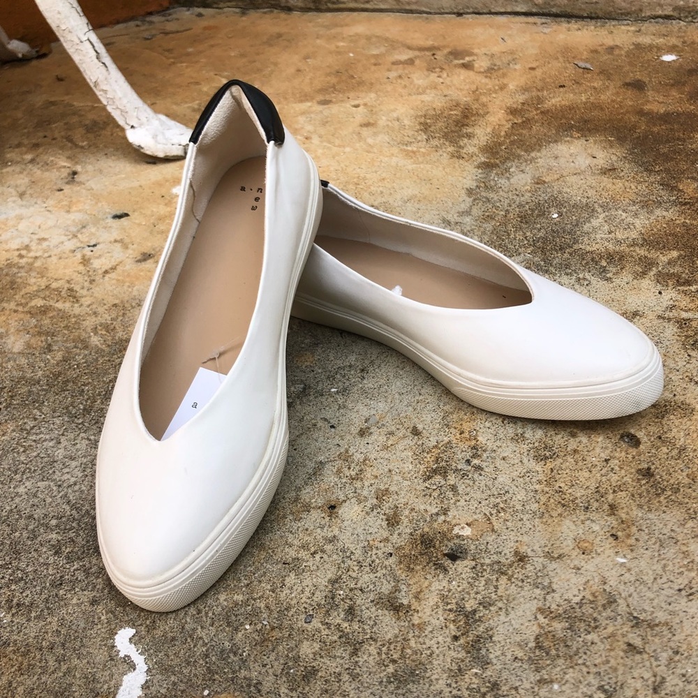 white ballerina sneaker flats nwt